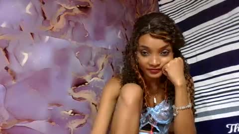 Snapshot of francinoli chatting on 06/20/26, 08:00 Francinoli online show from 06/20/26, 08:00