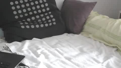 yogapants online show from 03/10/25, 08:15