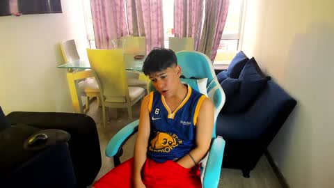 frank online show from 01/31/25, 08:54