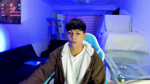 frank online show from 09/21/25, 02:24