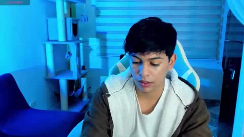 frank online show from 10/05/25, 12:31