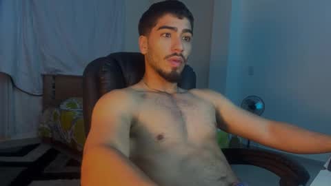 Snapshot of francobanderas1 chatting on 03/16/26, 12:09 FRANCO online show from 03/16/26, 12:09