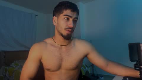 Snapshot of francobanderas1 chatting on 03/18/26, 11:35 FRANCO online show from 03/18/26, 11:35