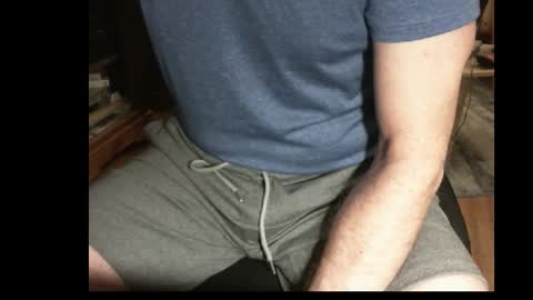 Snapshot of francois4059 chatting on 03/24/26, 05:56 Franois online show from 03/24/26, 05:56