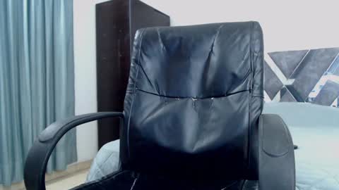 Frank online show from 01/04/25, 06:19