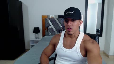 Frank online show from 01/18/25, 04:04