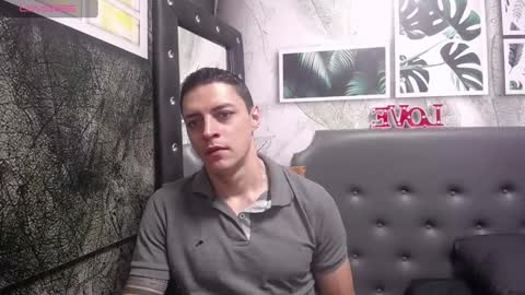 Snapshot of frank_millers chatting on 02/10/25, 12:50 Frank online show from 02/10/25, 12:50