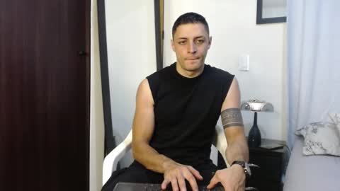 Snapshot of frank_millers chatting on 02/05/26, 12:48 Frank online show from 02/05/26, 12:48