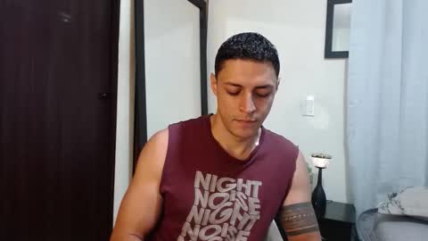 Snapshot of frank_millers chatting on 02/25/26, 10:08 Frank online show from 02/25/26, 10:08