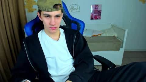 Frank online show from 02/07/26, 06:50