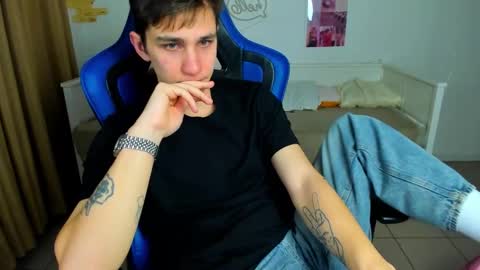 Frank online show from 02/24/26, 05:16