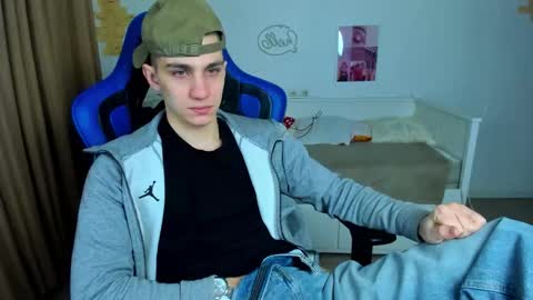 Frank online show from 02/25/26, 05:50