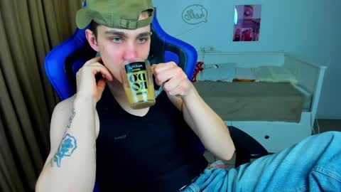 Frank online show from 04/05/26, 04:31