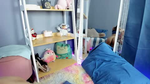 Sasha  online show from 05/15/26, 11:23