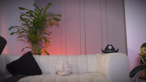 Frank Farrell. Hey remember to give me a thumbs up Ty online show from 04/26/26, 12:30