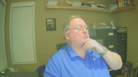 Snapshot of frankie6207 chatting on 01/04/25, 07:03 frankie6207 online show from 01/04/25, 07:03