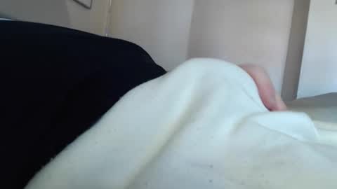 Snapshot of frankiel745 chatting on 09/23/25, 10:07 frankiel745 online show from 09/23/25, 10:07