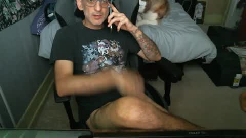 Snapshot of franklindatanklin chatting on 09/25/25, 12:03 franklindatanklin online show from 09/25/25, 12:03