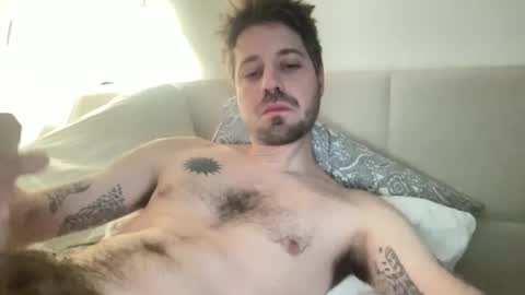 Snapshot of frankybiiig chatting on 01/24/25, 09:06 thegoodandbiiig online show from 01/24/25, 09:06