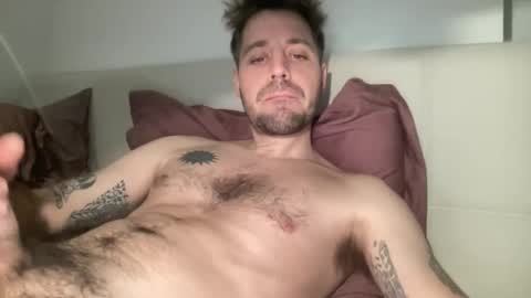 Snapshot of frankybiiig chatting on 02/08/25, 08:53 thegoodandbiiig online show from 02/08/25, 08:53