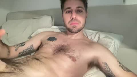 Snapshot of frankybiiig chatting on 02/20/25, 05:51 thegoodandbiiig online show from 02/20/25, 05:51