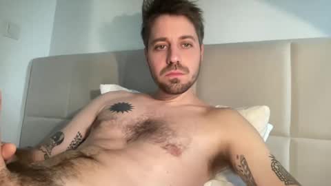 Snapshot of frankybiiig chatting on 03/02/25, 03:16 thegoodandbiiig online show from 03/02/25, 03:16