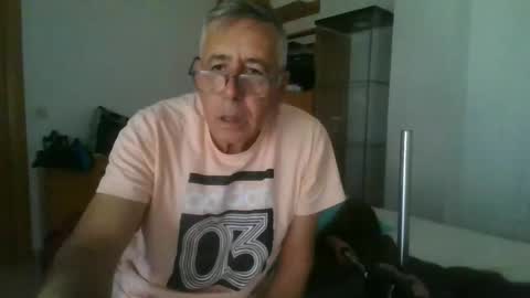 Snapshot of fransexdoll chatting on 11/08/25, 02:39 fransexdoll online show from 11/08/25, 02:39