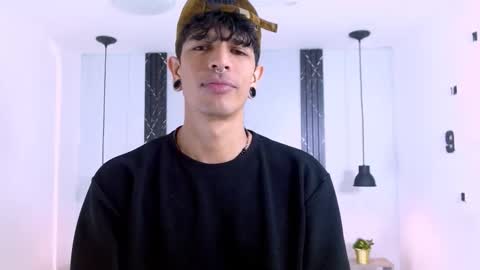 Franvill trato online show from 11/02/25, 03:58