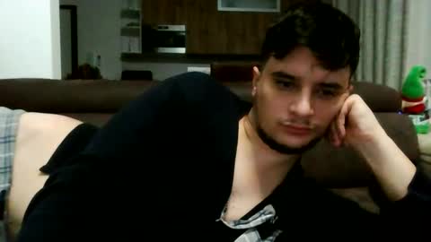 fraromeo2 online show from 12/17/25, 07:36