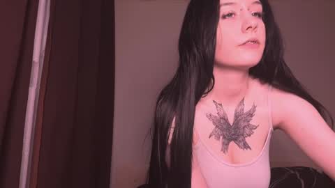 Snapshot of frau_basted chatting on 12/21/24, 04:46 mistress Bastet and mintcola online show from 12/21/24, 04:46