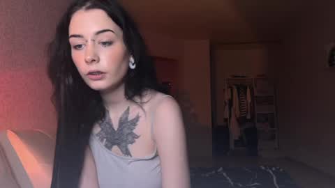 Snapshot of frau_basted chatting on 01/24/25, 04:28 mistress Bastet and mintcola online show from 01/24/25, 04:28