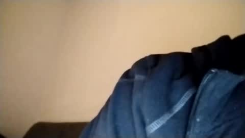 Wolfi online show from 02/11/25, 07:02