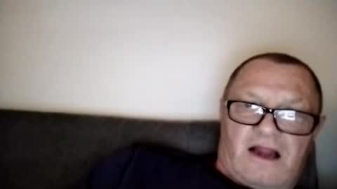 Wolfi online show from 03/05/25, 07:16