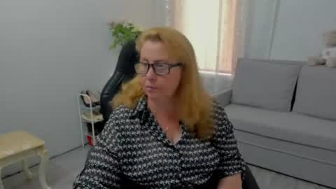 FrauMartha online show from 07/11/26, 01:25