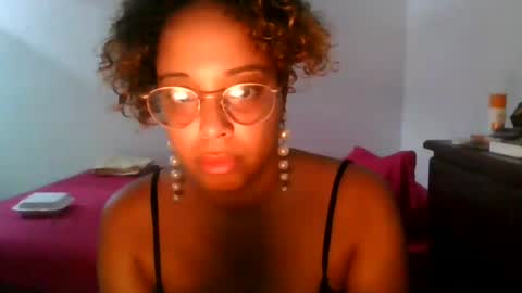 Snapshot of freakjawn1992 chatting on 06/17/26, 04:26 FreakJawn online show from 06/17/26, 04:26