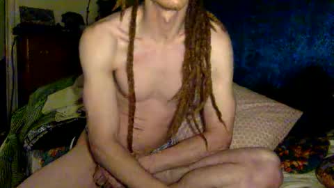 Snapshot of freaktwink420 chatting on 12/04/25, 11:46 Squirrel twink online show from 12/04/25, 11:46