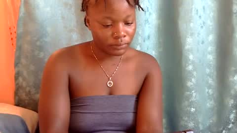 freaky_dolly online show from 01/06/25, 12:24