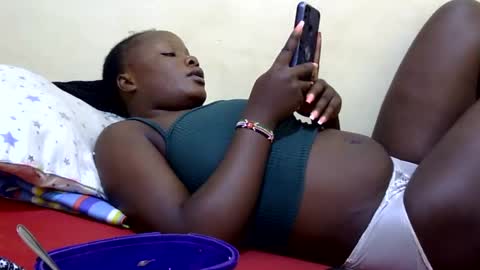 freaky_dolly online show from 01/20/25, 09:56