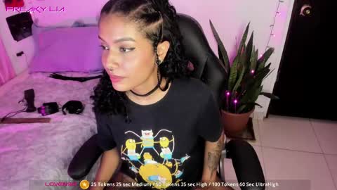 Lia Gomez online show from 03/07/25, 02:04