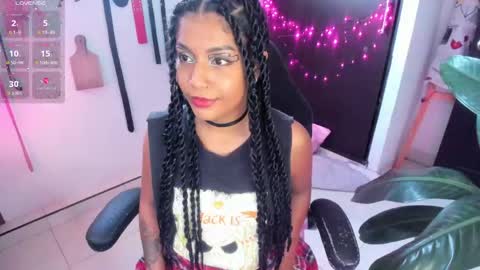 Lia Gomez online show from 04/22/26, 10:22