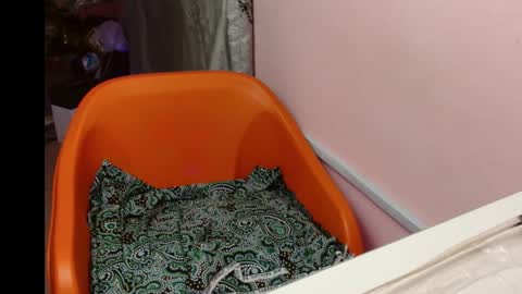 luna online show from 10/27/25, 02:48