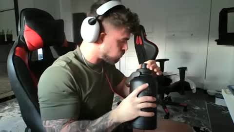 freakyfitking online show from 01/19/25, 08:51