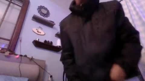 Snapshot of freakyfreddie48 chatting on 01/01/25, 08:02 freakyfreddie48 online show from 01/01/25, 08:02