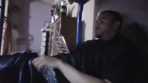 Snapshot of freakyfreddie48 chatting on 01/20/25, 01:21 freakyfreddie48 online show from 01/20/25, 01:21