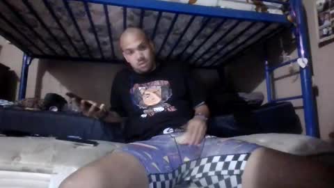 Snapshot of freakyfreddie48 chatting on 03/09/25, 06:06 freakyfreddie48 online show from 03/09/25, 06:06