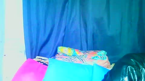 Snapshot of freakynaughtyxx chatting on 07/27/26, 01:18 freakynaughtyxx online show from 07/27/26, 01:18