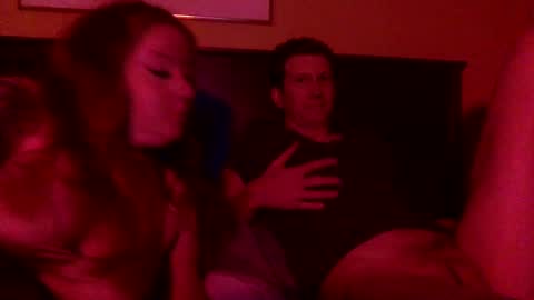 Snapshot of freckledfreaks chatting on 03/12/25, 08:08 Me Myself Irene online show from 03/12/25, 08:08