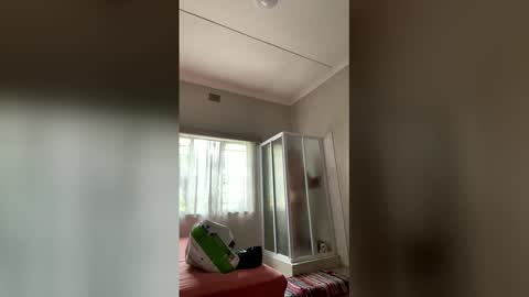 freckledskin online show from 04/25/26, 08:28