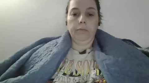 freckles232399 online show from 04/23/26, 02:02