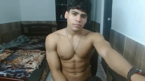 Snapshot of fred_eon20006 chatting on 10/11/25, 03:21 Esteban online show from 10/11/25, 03:21